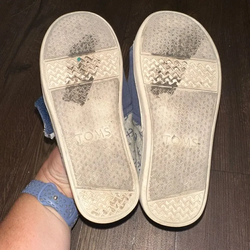 Tom’s anchor nautical blue kids 11 slip on loafers